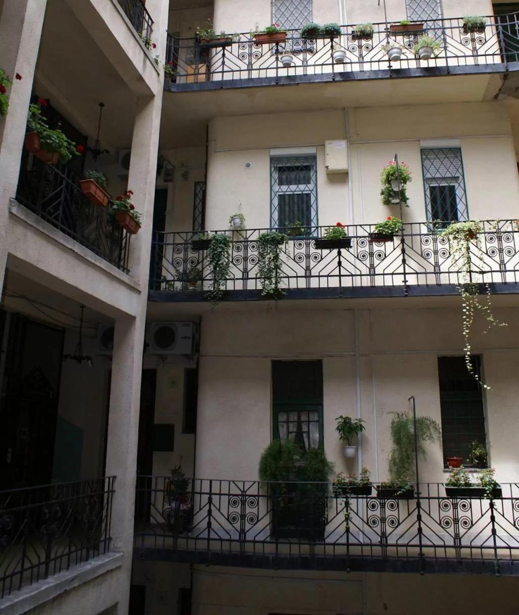 Green Door Family Apartment Budapest Exterior photo